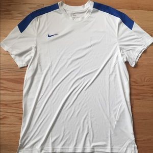 Nike dry fit T-shirt